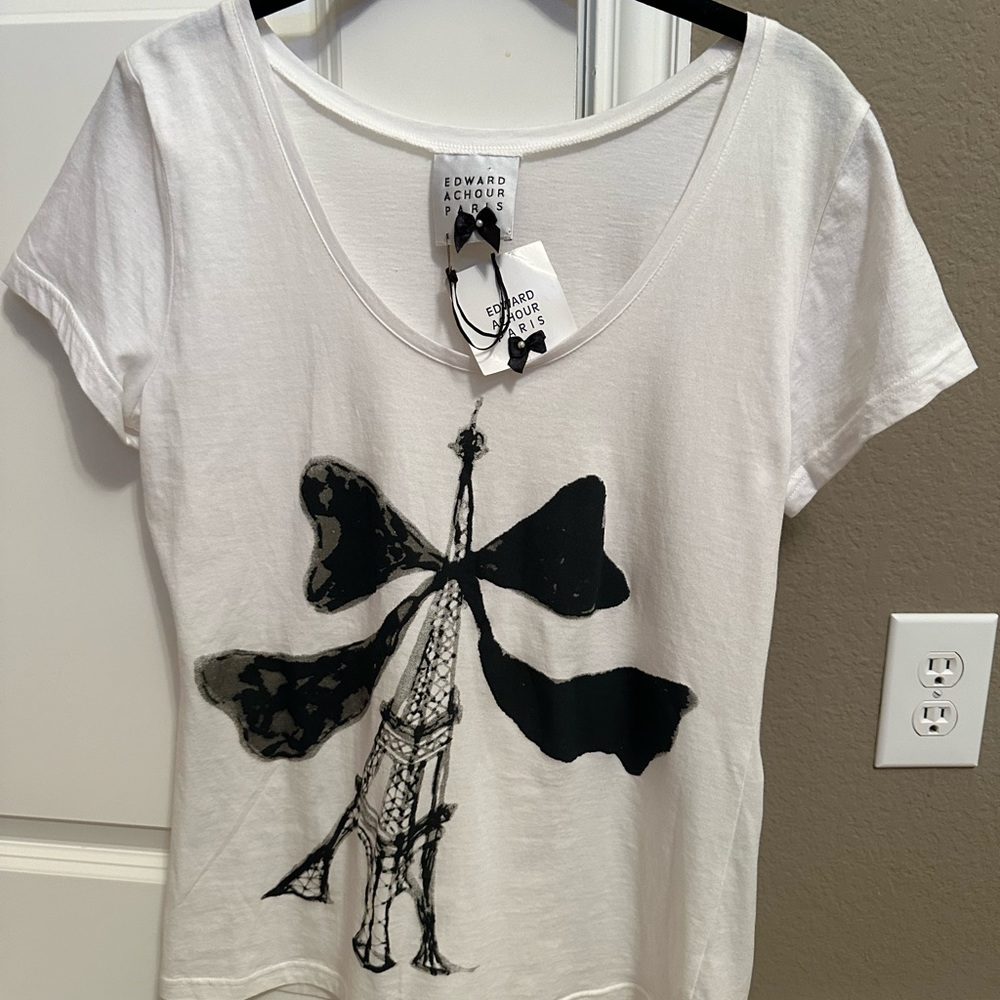 SOLD New with tags Edward Achour Eiffel Tower t-shirt - size 40